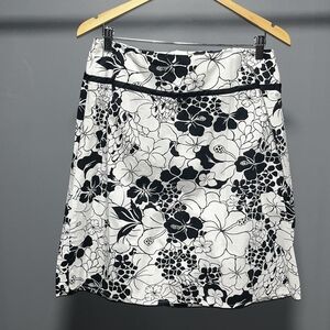 Black and White Knee-Length A-Line Skirt